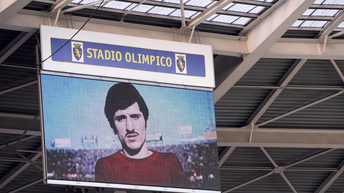 Il Torino ricorda Meroni: maglia speciale per la sfida col Napoli