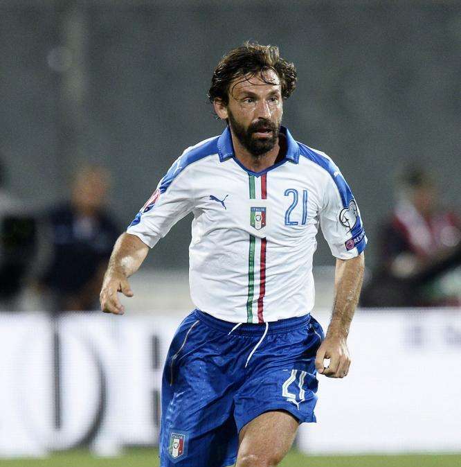 Pirlo dice addio al calcio: "Finisce il mio viaggio come calciatore, ringrazio ogni squadra per cui ho giocato"