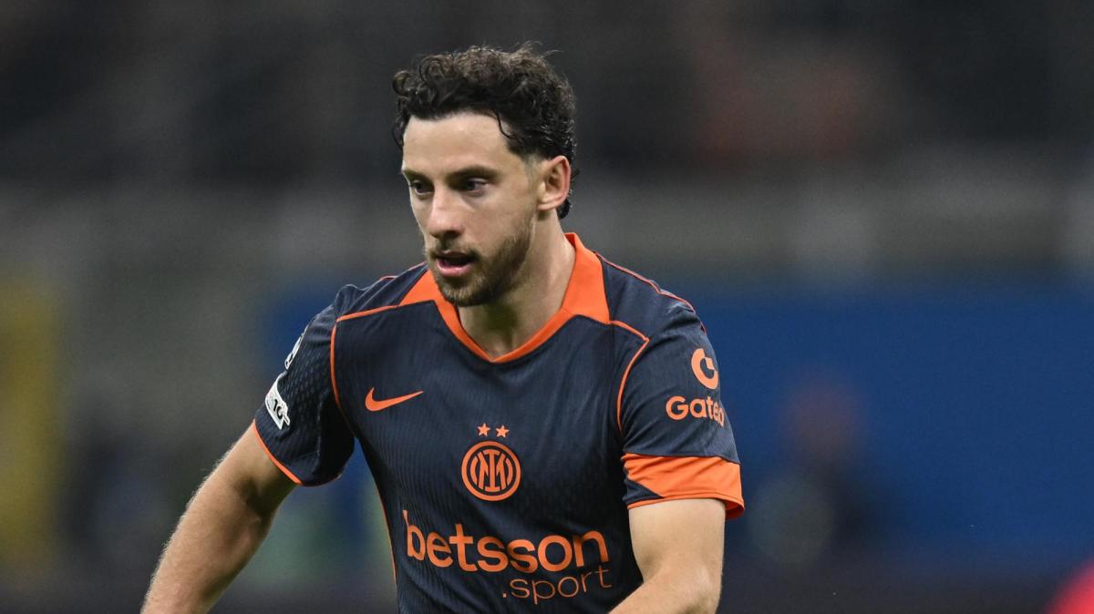 Inter, Carlos Augusto avvisa: "Scudetto? Non è finita! Ricordiamo gli scorsi anni..."