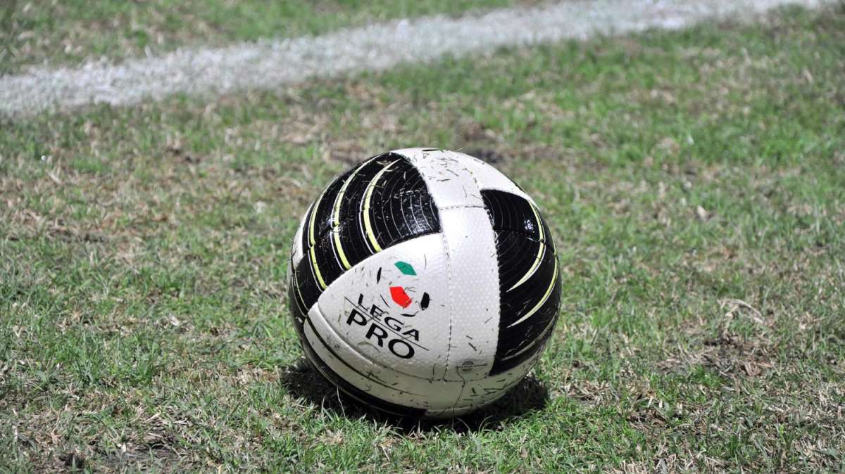 A tutta Pro. Il punto sul calcio campano.