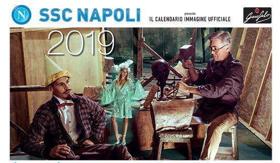 FOTO - Calendario Ssc Napoli, spunta la prima foto: Ancelotti ed Hamsik come Geppetto e Pinocchio
