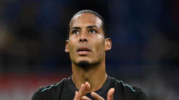 Van Dijk scherza su De Bruyne: “E’ speciale, per fortuna non giocherà più nel City”