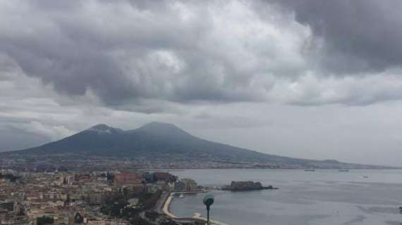 UFFICIALE - Torna il maltempo in Campania: da stasera scatta l'allerta meteo gialla 