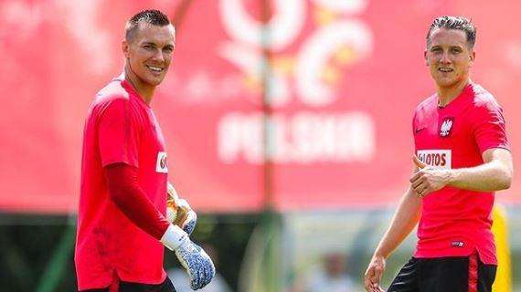 FOTO - Zielinski si allena con la Polonia, scatto in compagnia di un ex obiettivo azzurro