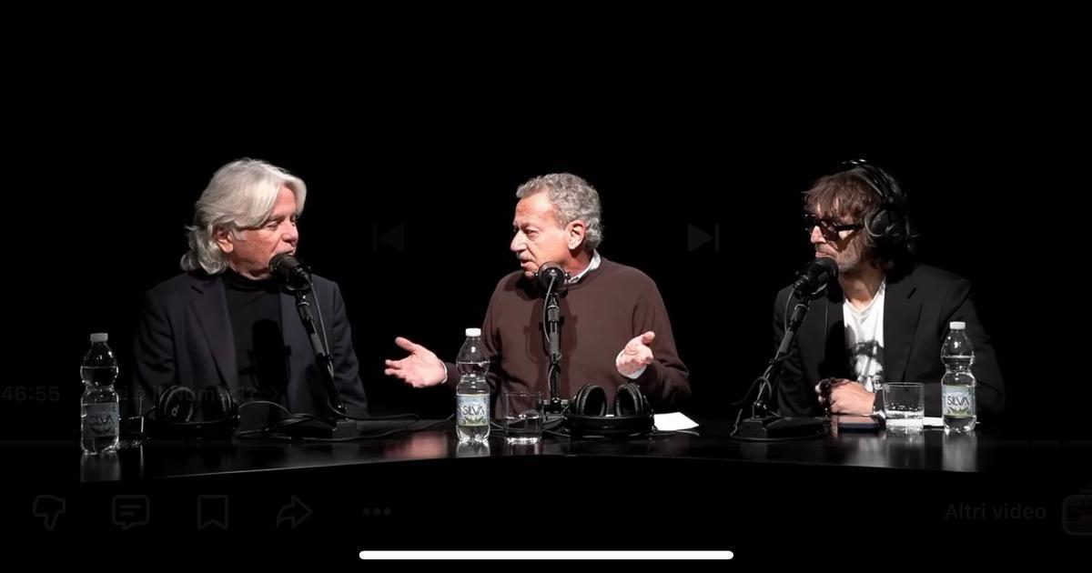 Scontro Sabatini-Zazzaroni: "A Conte gli è venuto per caso il 3-4-2-1", "Allena da 17 anni!"