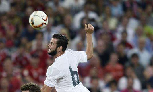 A Madrid tifosi infuriati per la possibile cessione di Nacho al Napoli: "Real pazzo, non si tocca!"