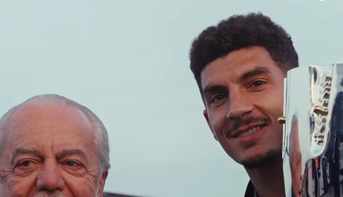 "La Supercoppa è a casa": il ritorno degli azzurri a Napoli con la coppa