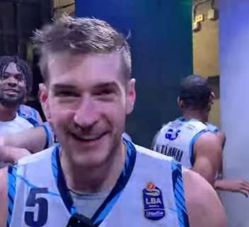 Napoli Basket, il capitano De Nicolao: "Grazie tifosi, non vediamo l'ora di festeggiare insieme"