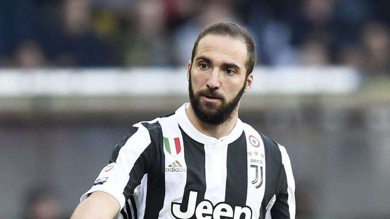 Sky - Higuain si opera oggi: tentativo per un recupero miracoloso al San Paolo, ma sarà difficile
