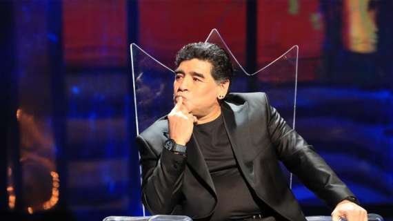 Maradona, messaggi distensivi ad ADL: "Diamogli fiducia! Ho parlato con lui e vuole vincere come noi!"