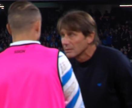 "Te la senti?", Lobotka poco convinto: Conte manda in campo Elmas da play