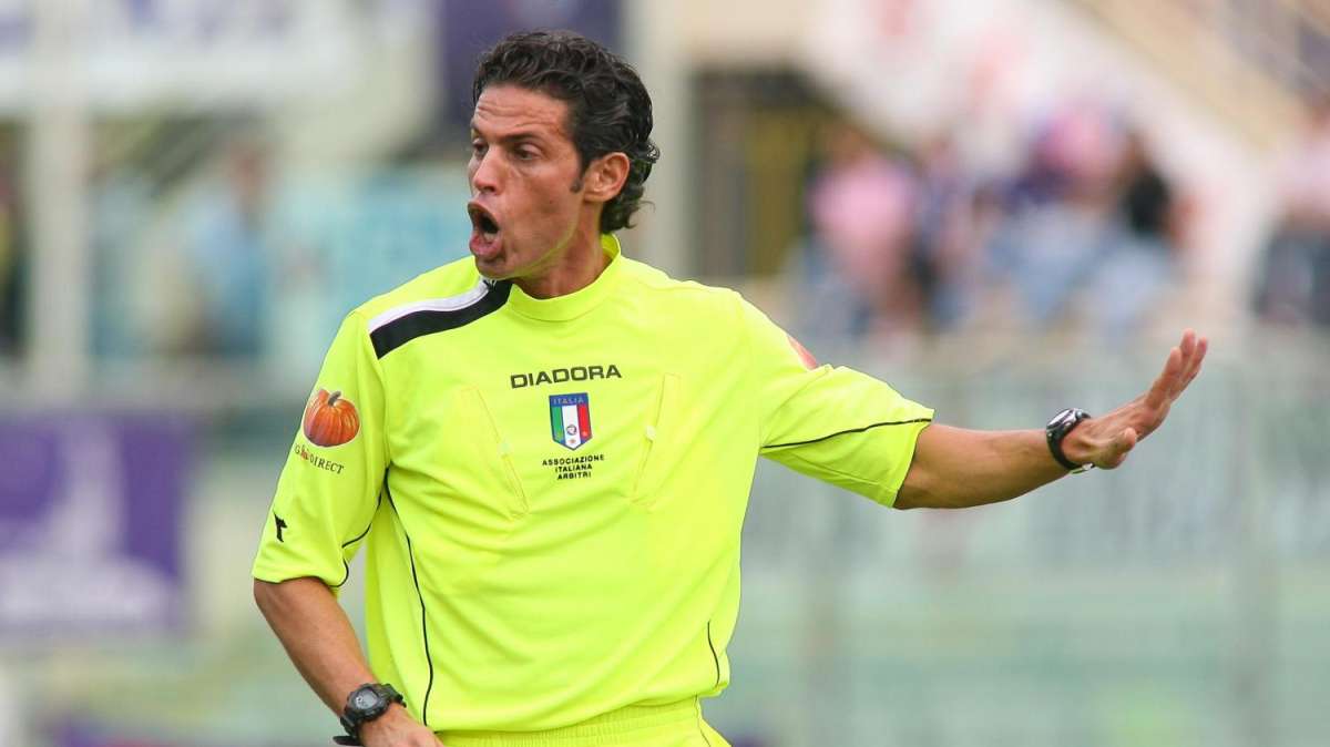 Serie A, gli arbitri. Napoli-Bari a De Marco