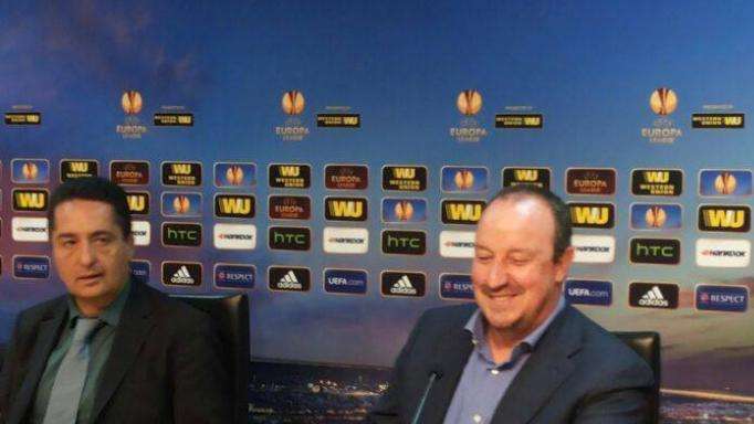 RILEGGI LIVE - Benitez: "Col Genoa potevamo vincere 3-0. Nessun problema fisico, domani dovremo alzare il ritmo", Reina: "Felice a Napoli, stagione positiva"