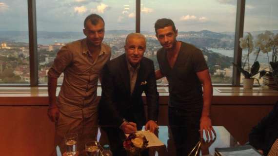 UFFICIALE - Il Napoli comunica la cessione di Pandev e Dzemaili al Galatasaray