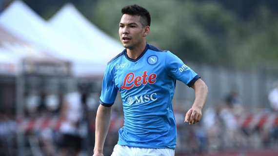UFFICIALE - Esami negativi per Lozano: il messicano torna a Napoli con la squadra
