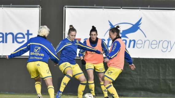 Internapoli, Del Re: "Il Napoli ha tante squadre femminili al centro Kennedy, c'è molto interesse"