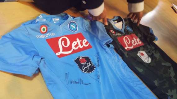 FOTOGALLERY - Niente maglie nuove, mostrata la versione con sponsor e coccarda della Coppa Italia