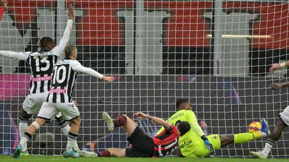 Tuttosport smonta le proteste del Milan: "Nessun replay dà certezze sul braccio di Udogie"