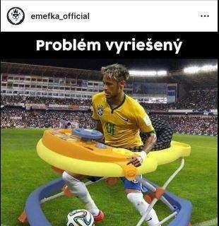 FOTO - "Problema risolto", spunta il like di Hamsik allo sfottò su Neymar nel girello per bambini