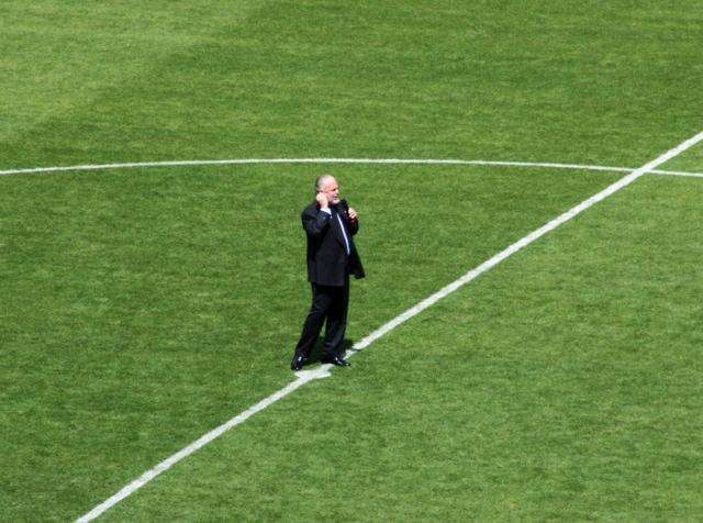 De Laurentiis: "Ringrazio Mazzarri e la squadra, faccio una promessa agli azzurri: il 30 luglio Lavezzi al San Paolo, a inizio agosto..."