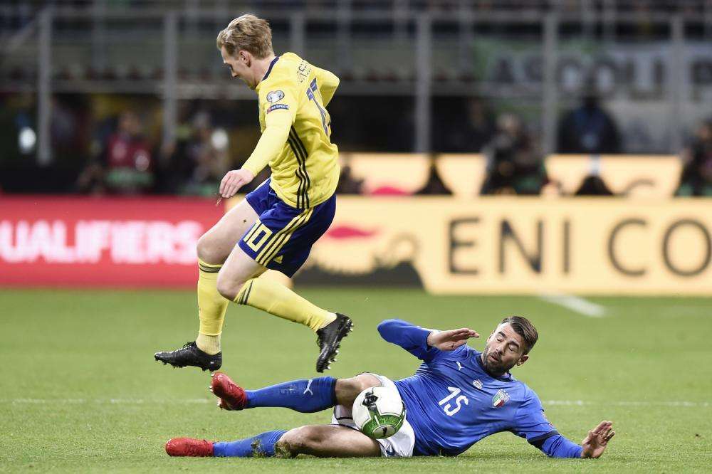 Insigne e Jorginho cercano una piccola rivincita "mondiale", ma lo svedese Forsberg è in dubbio