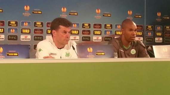 Wolfsburg, Hecking in conferenza: "Complimenti al Napoli, può vincere l'Europa League. Ostacolo troppo alto per noi"