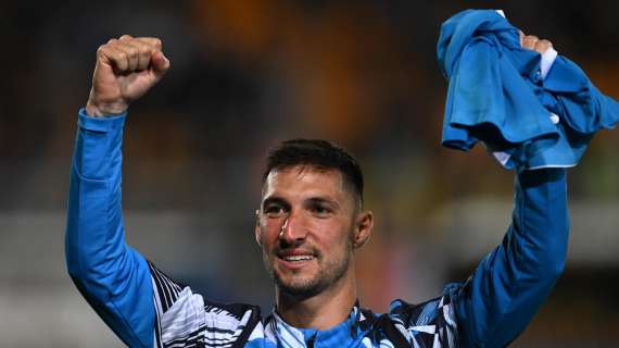 Politano suona la carica: "Altri tre passi avanti. Facciamo il nostro e 'Stamm senza pensier'"