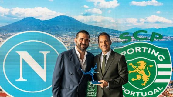 Pranzo Uefa con lo Sporting, omaggiato con l'opera “Amma faticà chiù assaje”