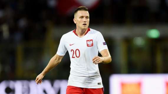 La Polonia vince ancora, 2-0 sulla Lettonia: Zielinski firma un assist, dentro Milik nel finale