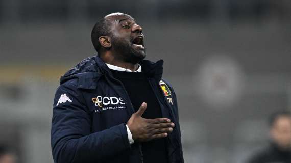 Vieira allontana l'Inter: "Sono l'allenatore del Genoa e voglio continuare a esserlo"