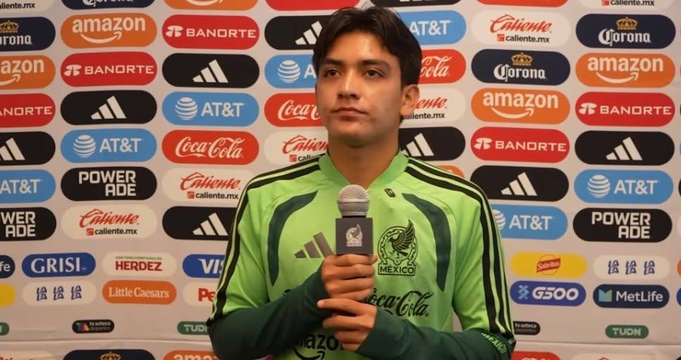 Il Napoli lo segue, Gilberto Mora diventa il più giovane debuttante ai Mondiali