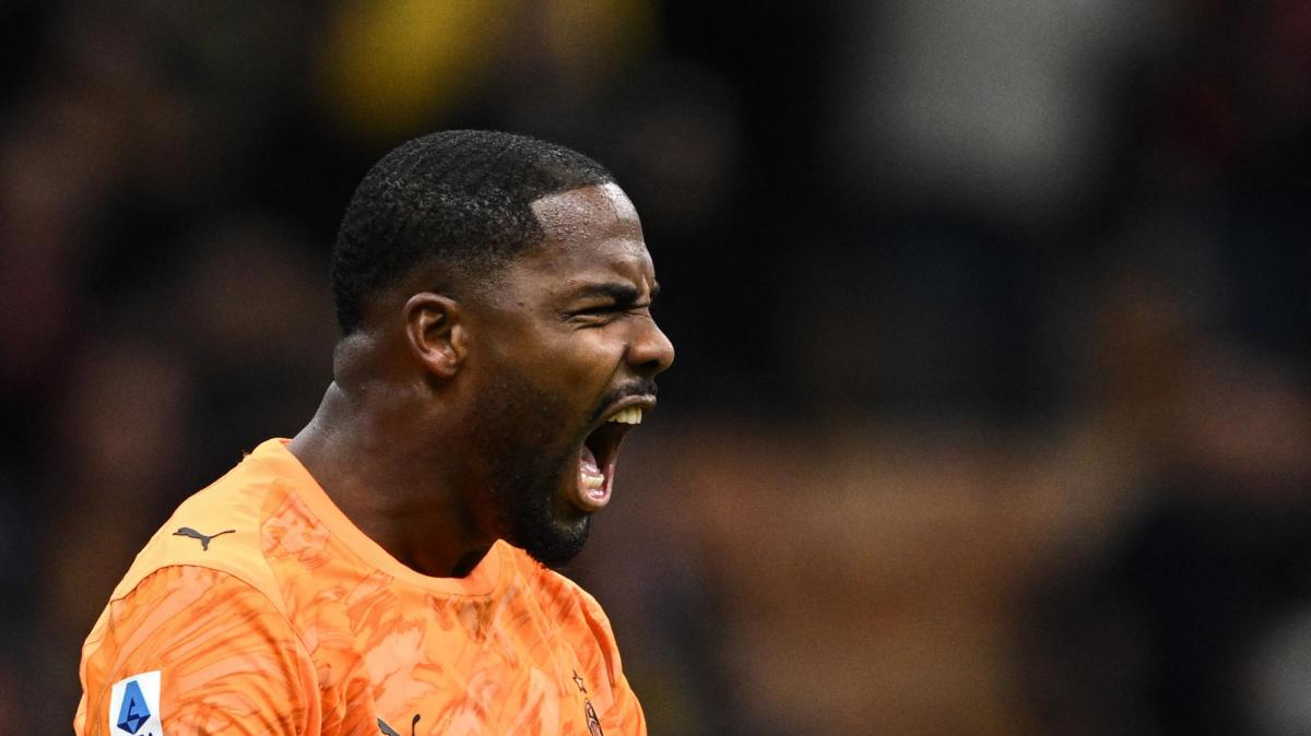 Il Milan rischia di perdere Maignan a parametro zero: un'altra big di A vuole soffiarglielo