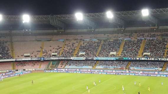 FOTOGALLERY - San Paolo ancora semideserto: scenario desolante durante Napoli-Chievo