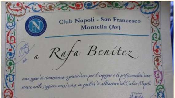 FOTO - Benitez: "Un fan club in un convento, la passione dei napoletani è unica"