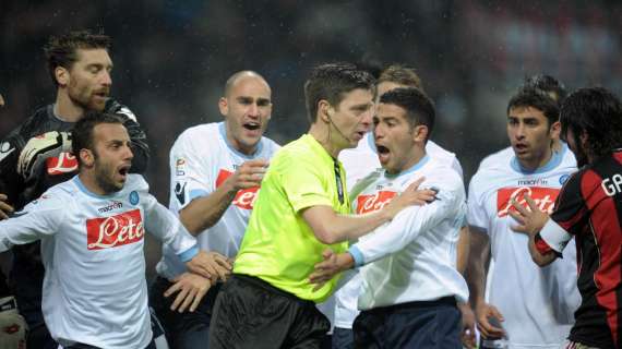 Rigore vergognoso, Rocchi non può decidere un campionato. Ora divertitevi tra di voi