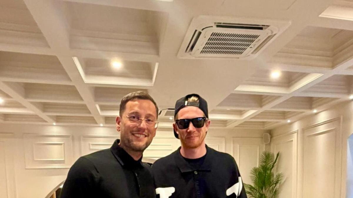 De Bruyne si gode la città: ha pranzato in un noto ristorante di Pozzuoli