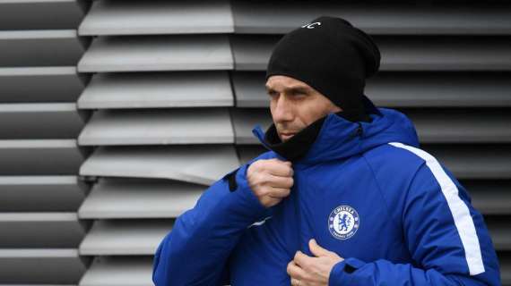 Antonio Conte: "Nessuna offerta da club italiani per ora. Chelsea? Ho una causa, non ne parlo..."