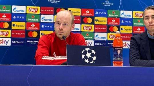 Ajax, ten Hag punta a vincere l'Europa League: "Sappiamo di poter arrivare fino in fondo"