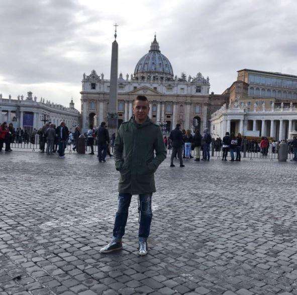 FOTO - Giaccherini in gita a Roma, l'azzurro si goda piazza San Pietro nel giorno di riposo