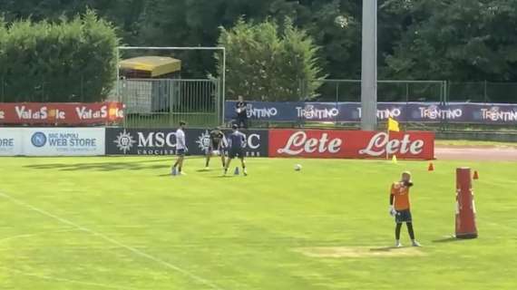VIDEO - Lavoro sui fondamentali per Mathias Olivera e Ambrosino: i due si allenano a parte