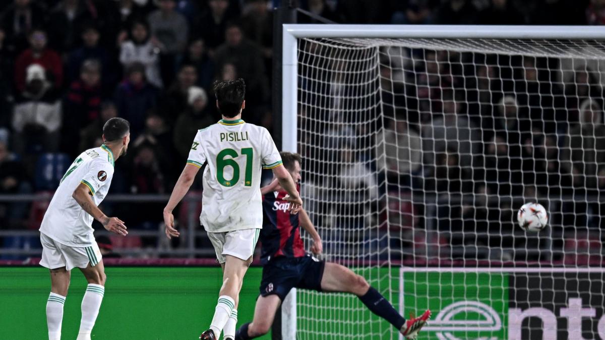 Due gol e due legni: il primo round tra Bologna e Roma termina in parità