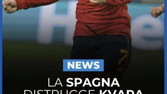 Sportmediaset: "La Spagna distrugge Kvara" ed i napoletani s'infuriano: "Giocava da solo?"