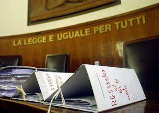 Avv. Grassani: "Irrituale questo procedimento. Lesione al diritto di difesa acquisire il filmato di controcampo".