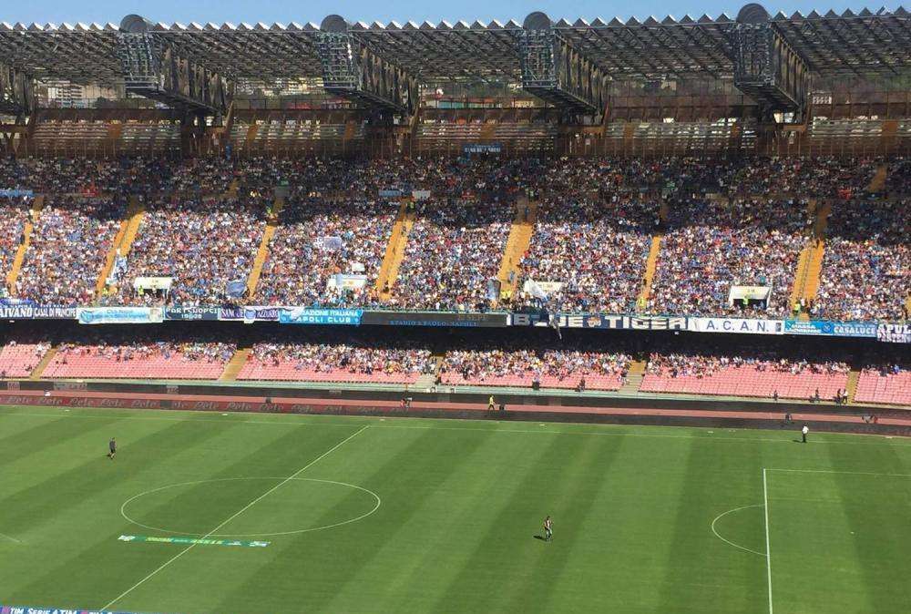 Napoli-Sassuolo, un San Paolo infuocato per difendere il primo posto: già venduti 40mila biglietti