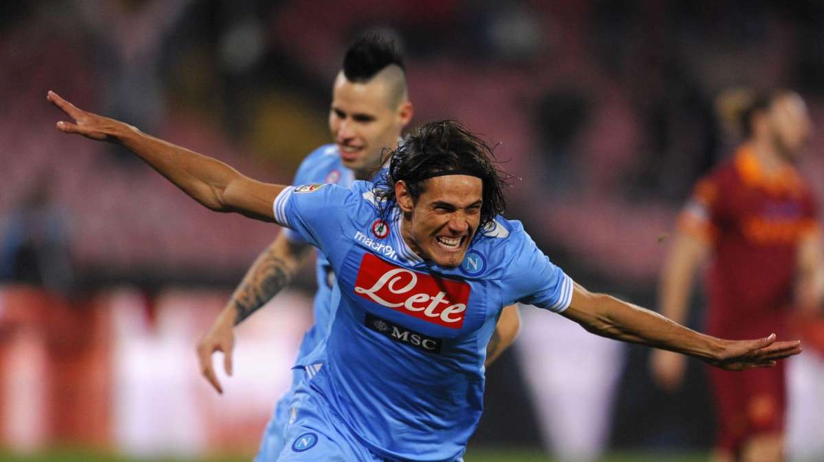 RILEGGI IL LIVE - Napoli-Inter 3-1 (4', 32', 33's.t. Cavani, 23' Alvarez), La carica dei 101!
