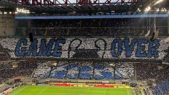 FOTO - "Game Over", tifosi Inter sfottono la Juve dopo l'uscita dalla Champions