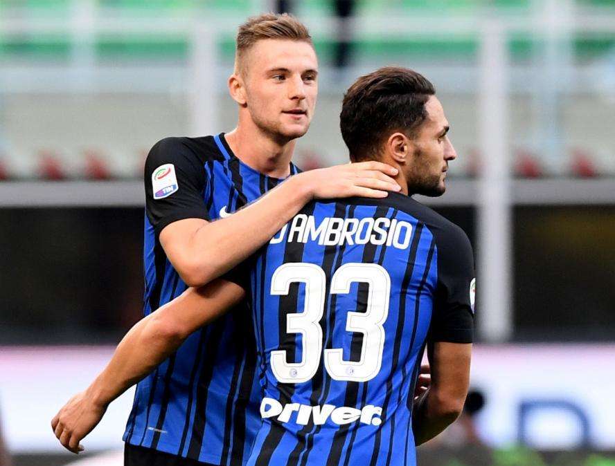 Retroscena Premium - Icardi e Vecino estasiati da Napoli, D'Ambrosio li ha avvertiti: "Godetevi questo spettacolo, ci sarà da soffrire!"