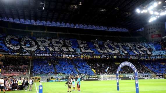 VIDEO - Vergogna a Bologna, i tifosi dell'Inter cantano: "Vesuvio erutta, tutta Napoli è distrutta"