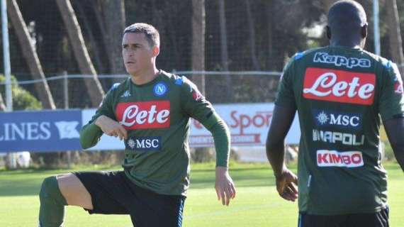 FOTO - Iniziato l'allenamento pomeridiano: il Napoli mostra Callejon e Koulibaly sui social