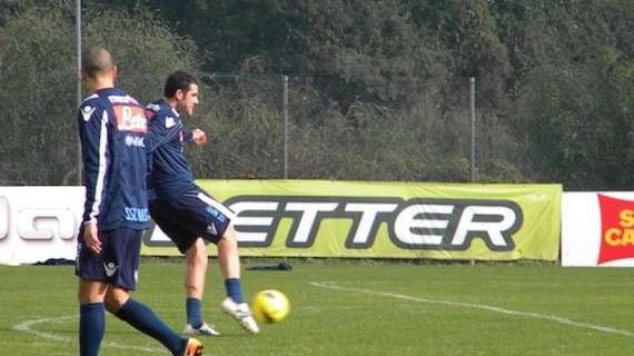 FOTO - Lucarelli, conclusioni show e Mazzarri lo esalta: "Da manuale"